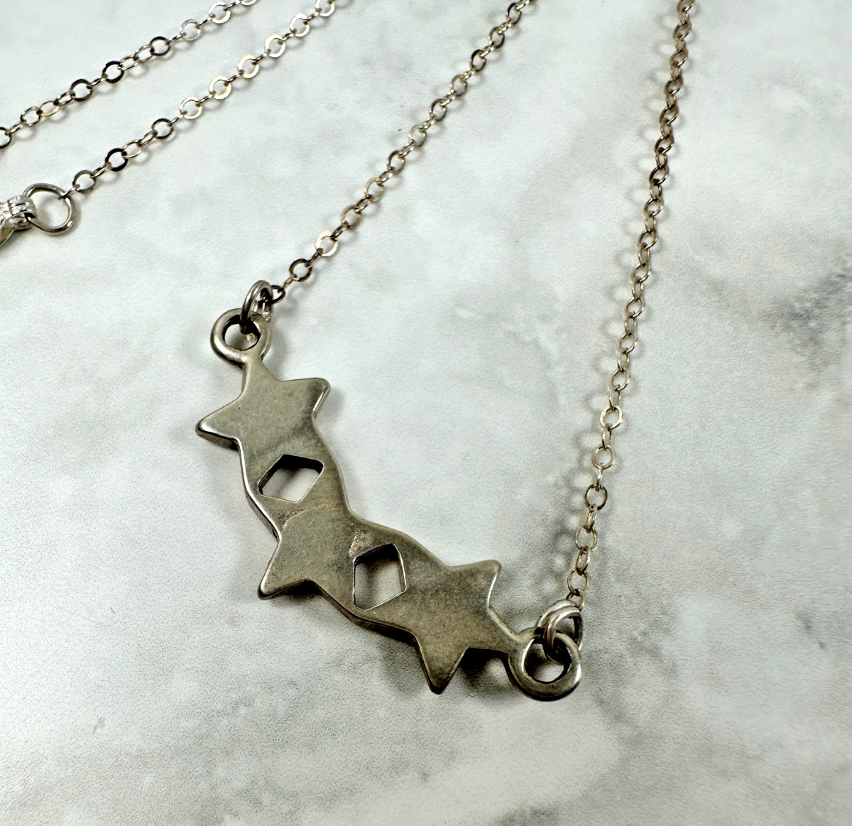 Sterling Silver Southwest Necklace – 3 Stars with Turquoise Chip Inlay – 14″
