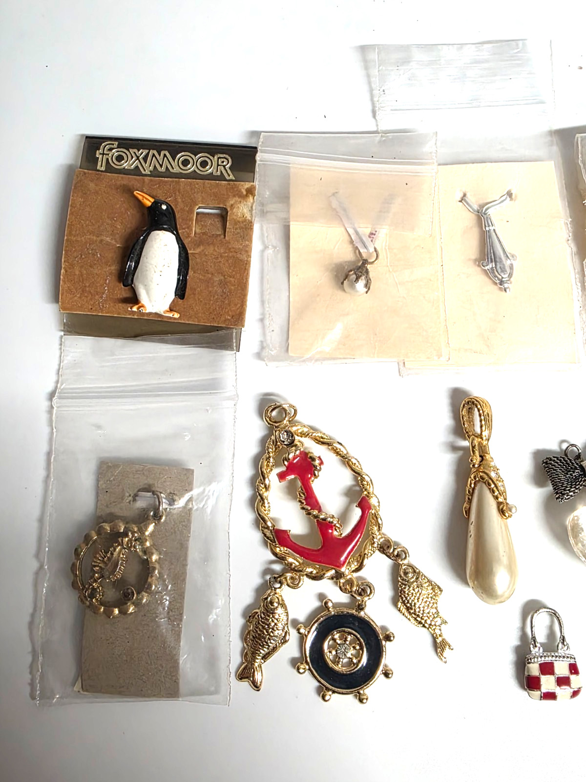 Lot of 12 Vintage Mixed Metal Necklace Charms – Pre‑Owned Collectibles