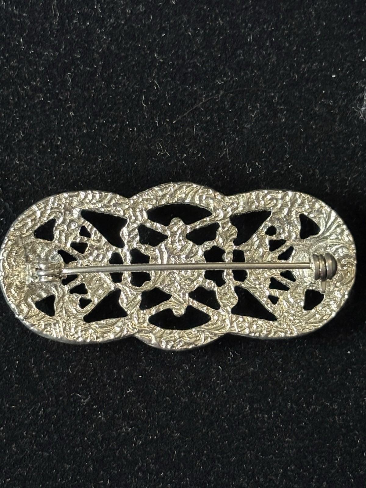 2” Silver Toned Brooch With Blue And Purple Glass Stones (19)