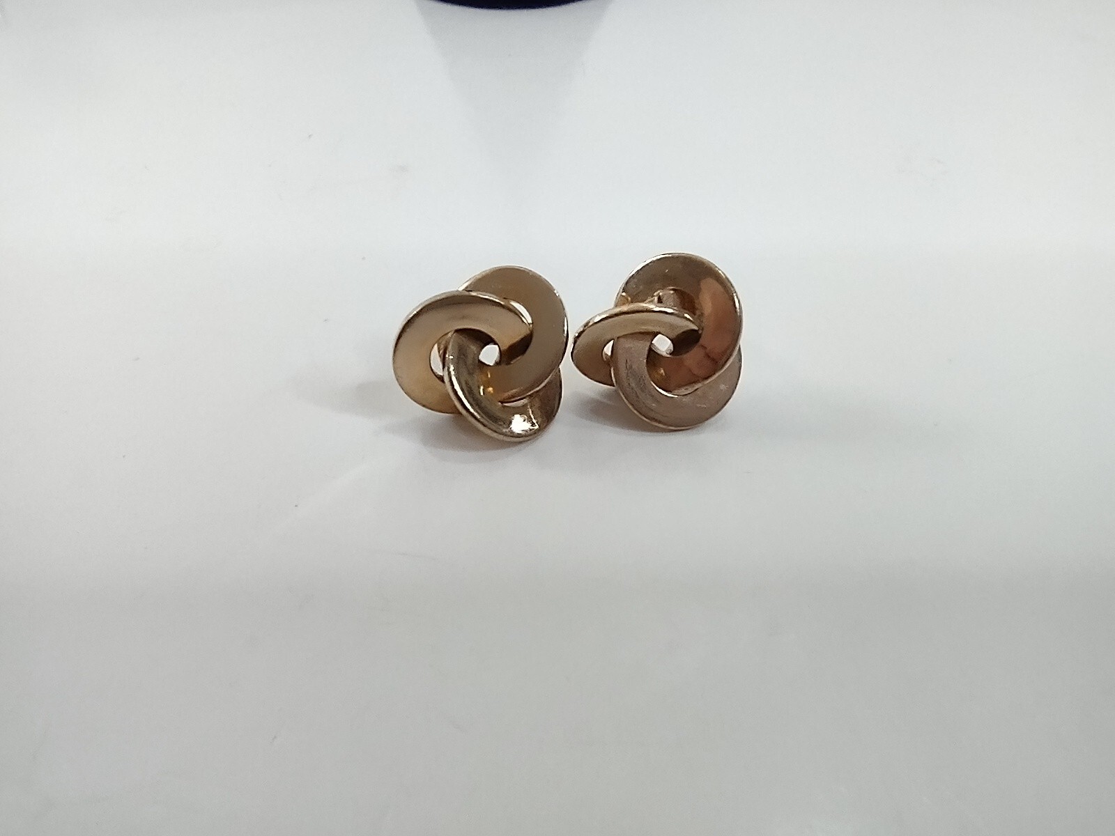 Vintage Gold Tone Knots Earrings Dainty Entwined Rings No Backs Bent Posts