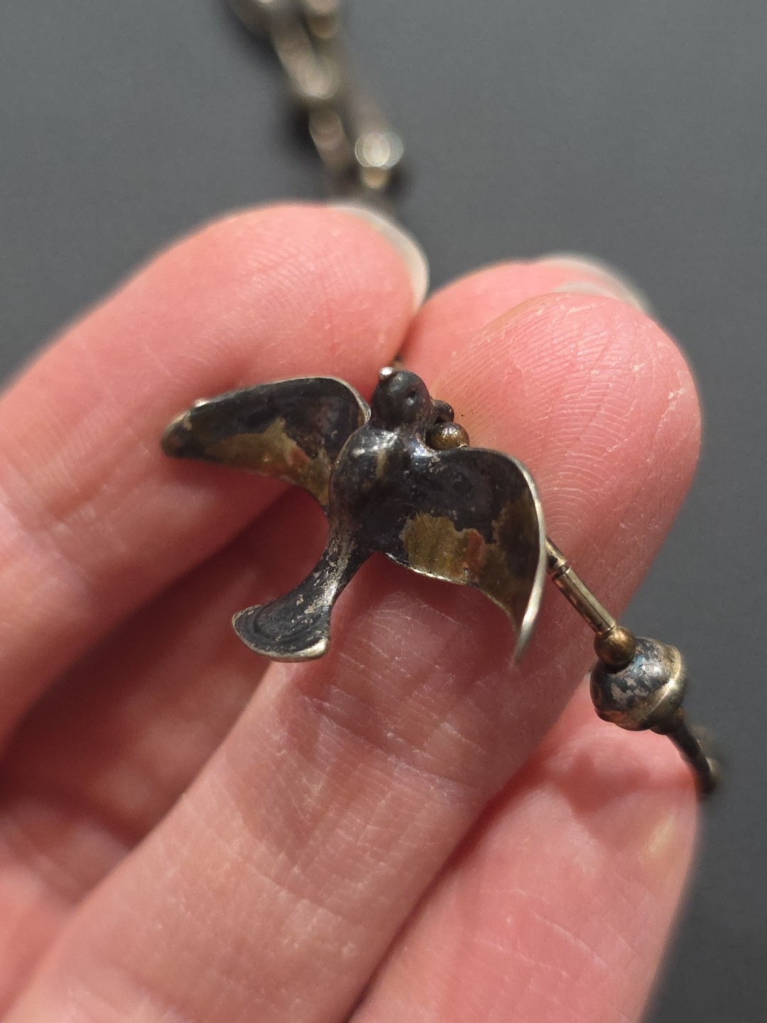 Native American NAVAJO Sterling Flying Hawk Bird Station Pendant Necklace 22″