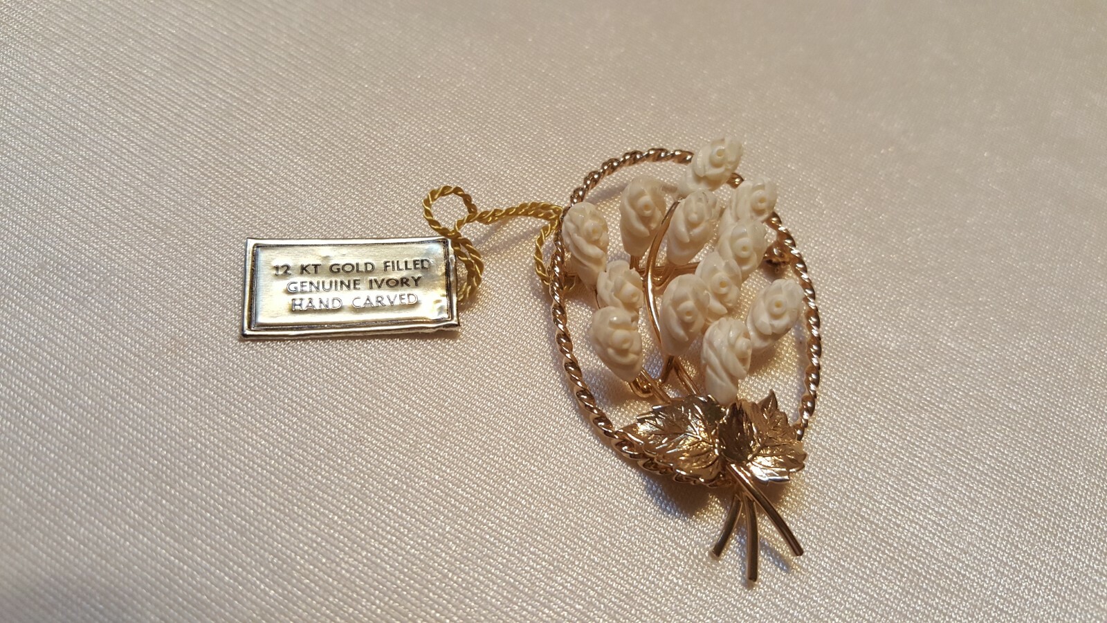 Alice Caviness Dozen Roses Brooch Pin-12KT. Gold Filled-Oval Approx. 2″