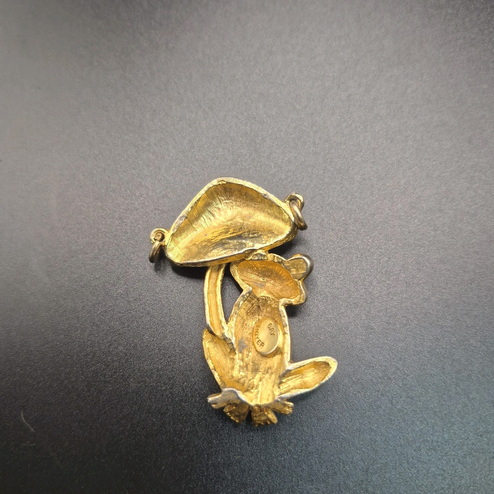 VTG Gay Boyer 24k GP Frog Sheltering Under Mushroom Pendant