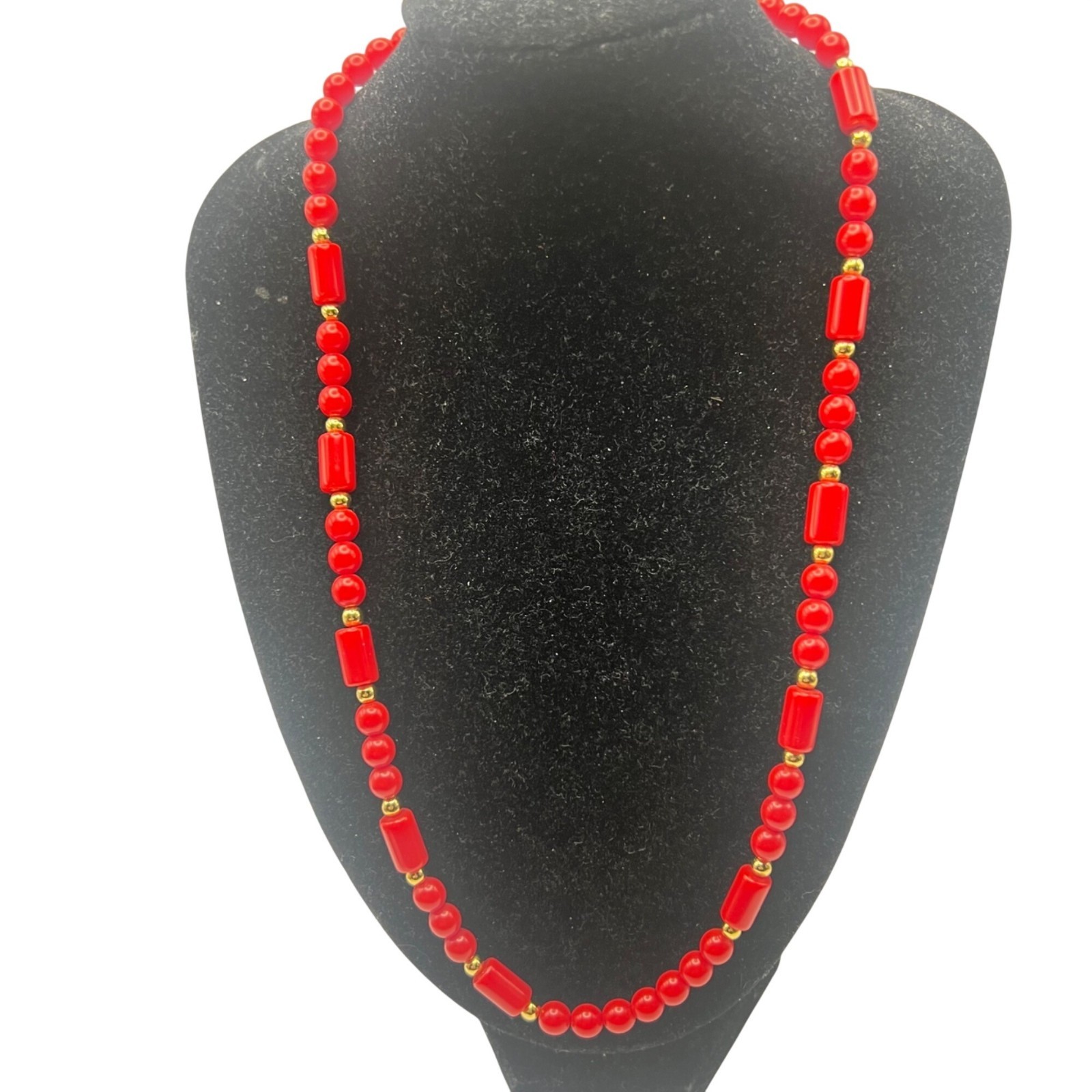 Vintage Monet 18″ Red Acrylic Beaded Necklace Gold-Tone Accents Sister Clasp