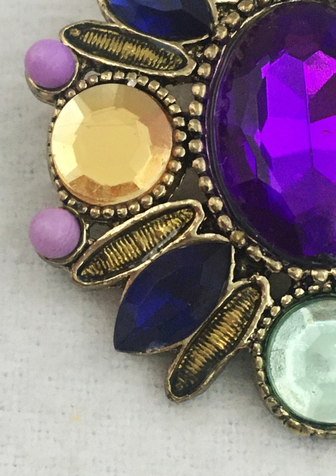 GoldTone Rhinestone Pendant Oval Embossed Faceted Purple Blue Yellow Vintage
