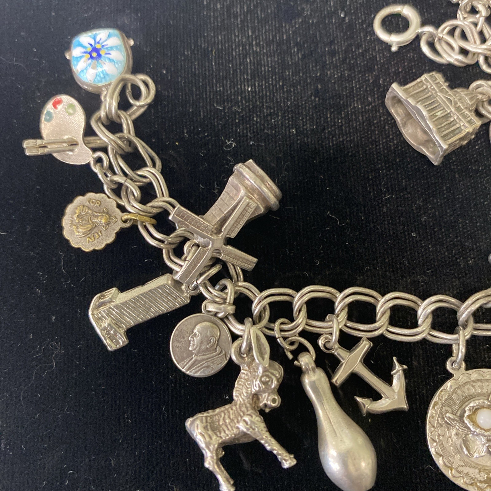 Sterling Silver Overloaded Charm Bracelet 19+ Charms 7 Inches 44g