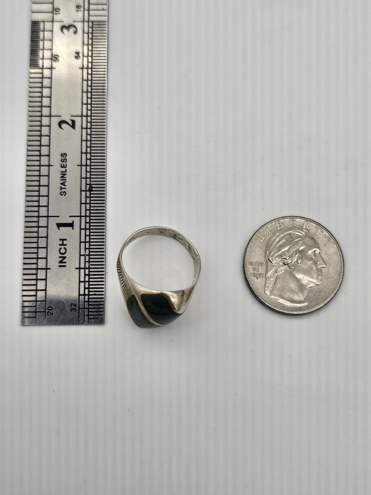Vtg Sterling Silver Mexico 925 Green Jade Inlay Ring Size 7.75 Signed