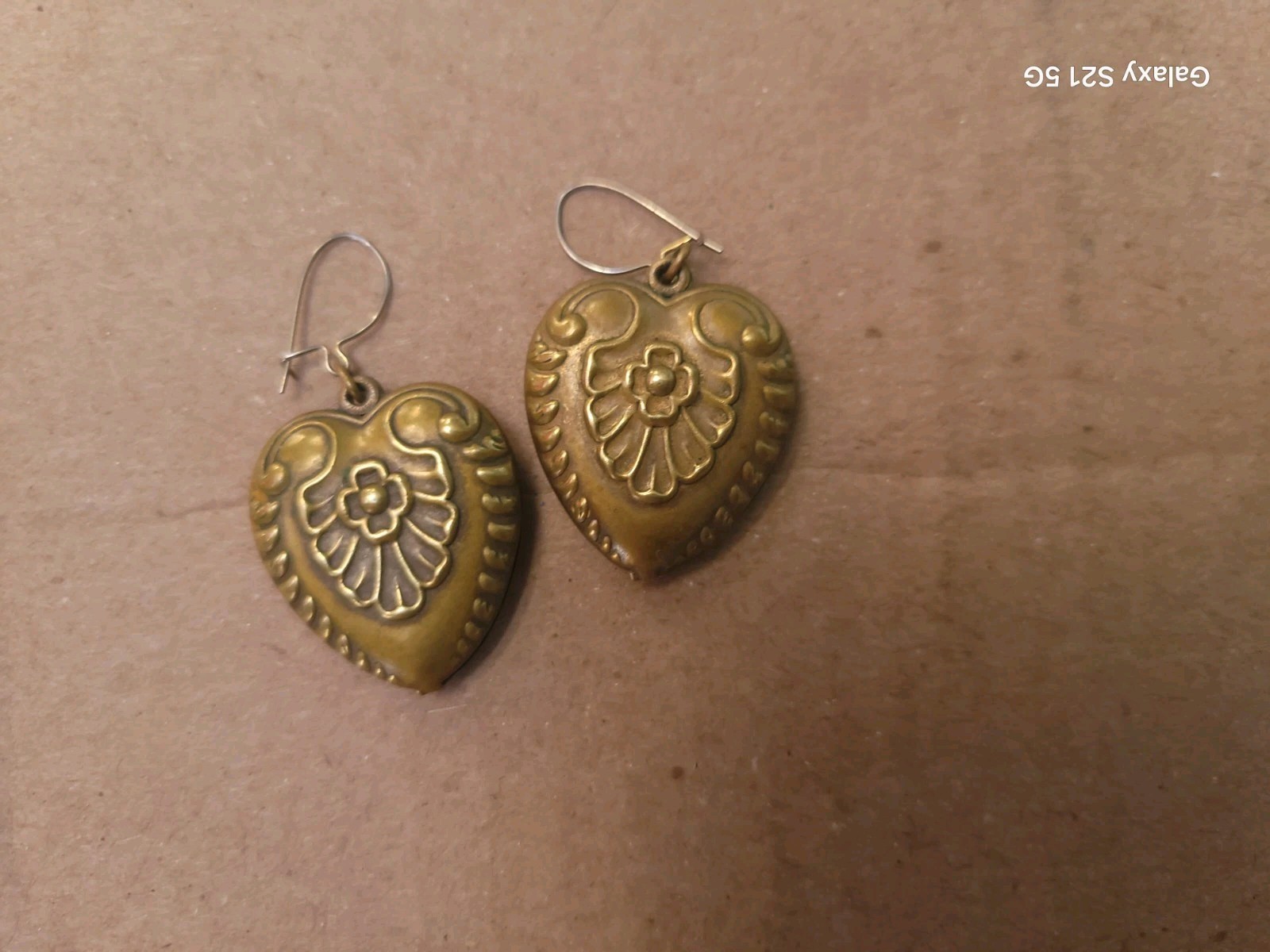 Vtg Pididdly Links Dangle Earrings Brass Puffed Hearts Nouveau Victorian Ornate