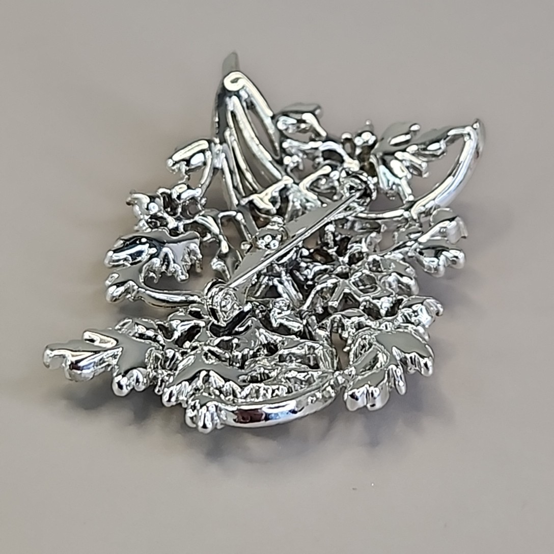 Rhinestone Flower Stem Brooch Clear Glass Silver Tone 2.25″