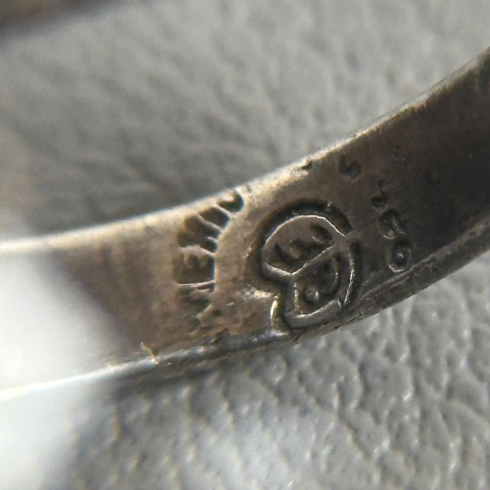 1940-70s Taxco Mexico Floral Sterling Silver Blue Crystal Glass Adjustable Ring