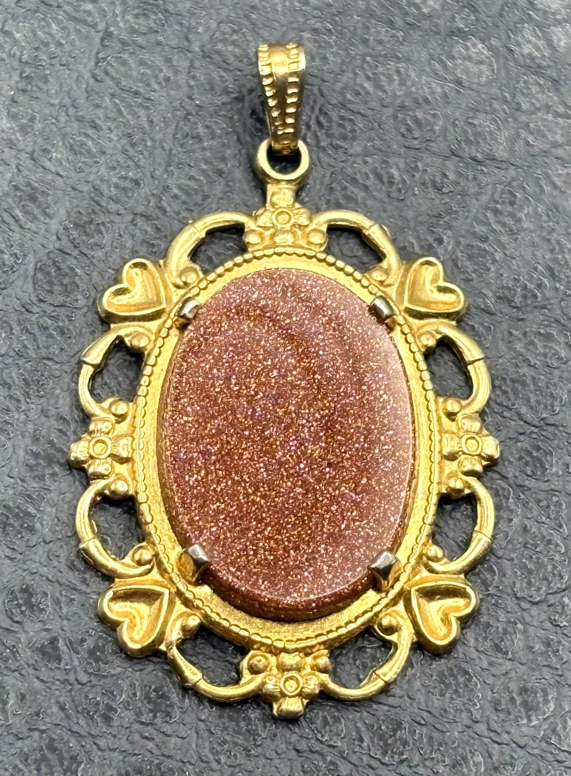 Vintage Gold Tone Goldstone Sunstone Filigree Frame Pendant Victorian Style