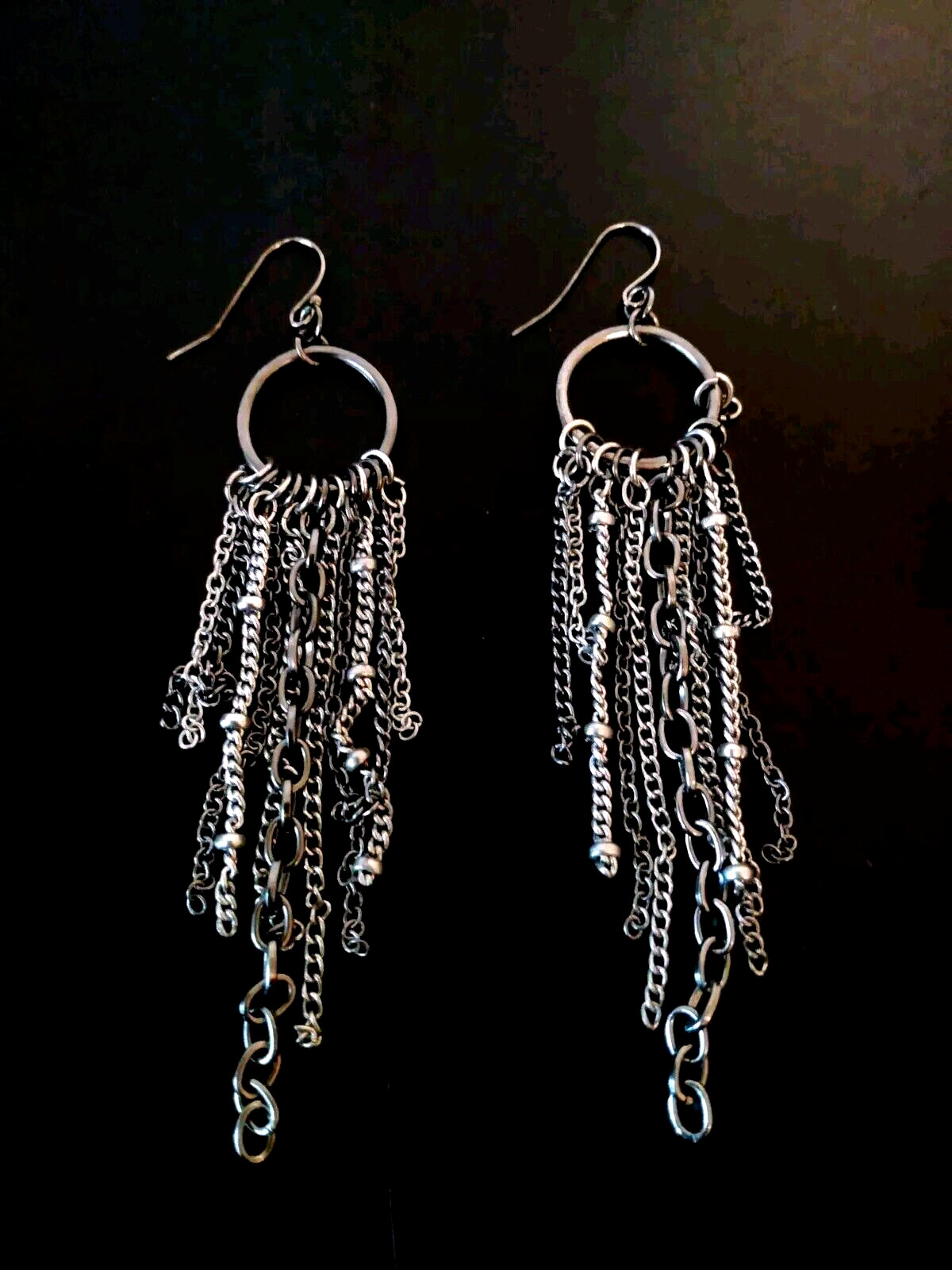 Vintage Dark Silver Tone Metal Ring w/Multi Chain Dangle Shoulder Duster Earring