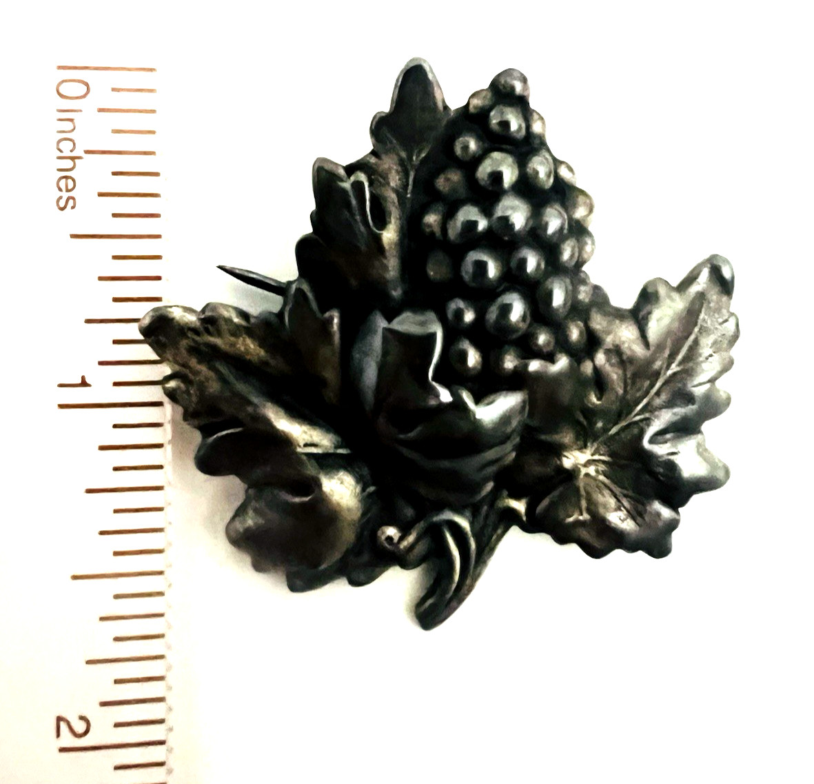 Vintage Grape Cluster Brooch Silver Tone Leaves Figural Jewelry Pin