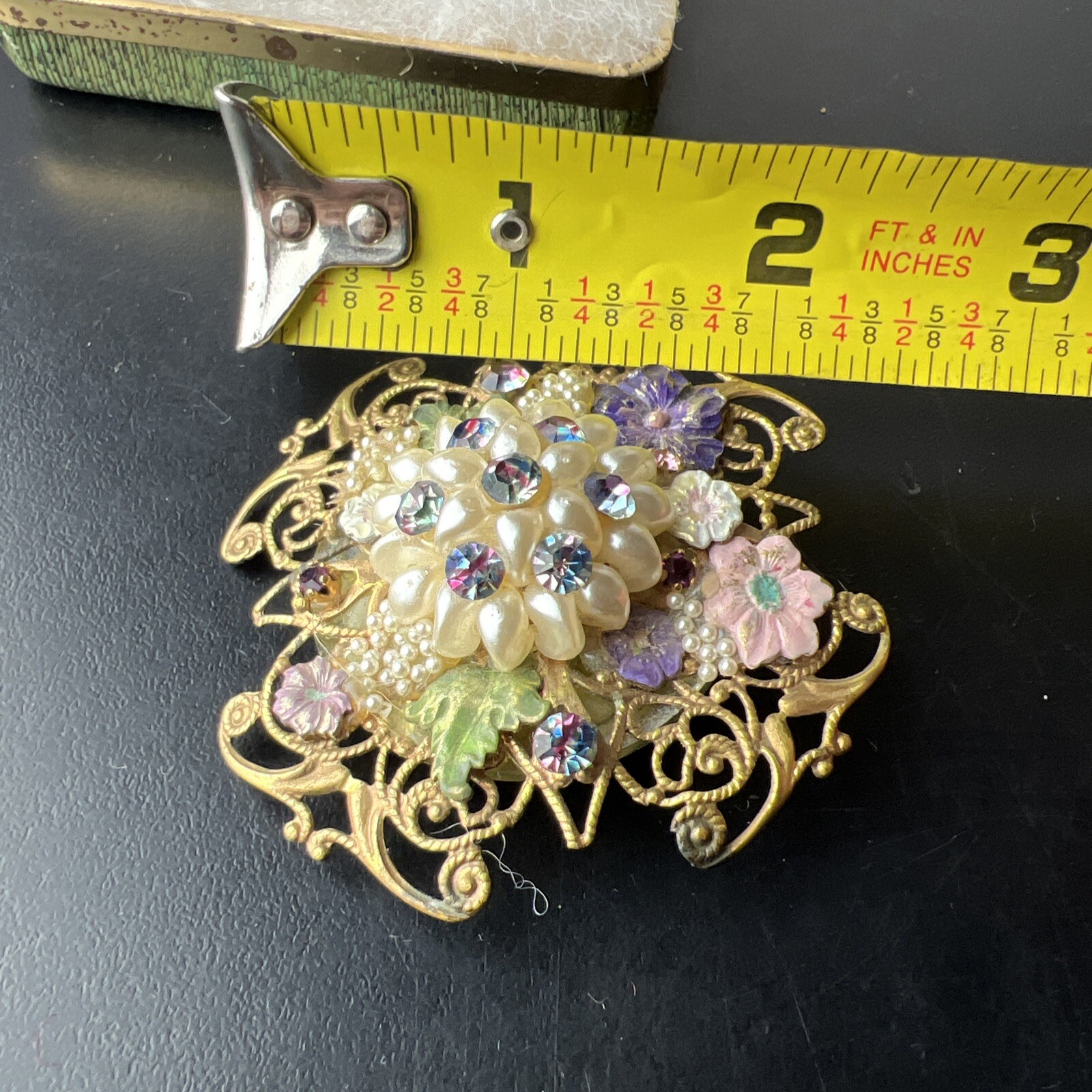 VTG Costume Jewelry Brooch Flowers Pink Purple White Gold 2”