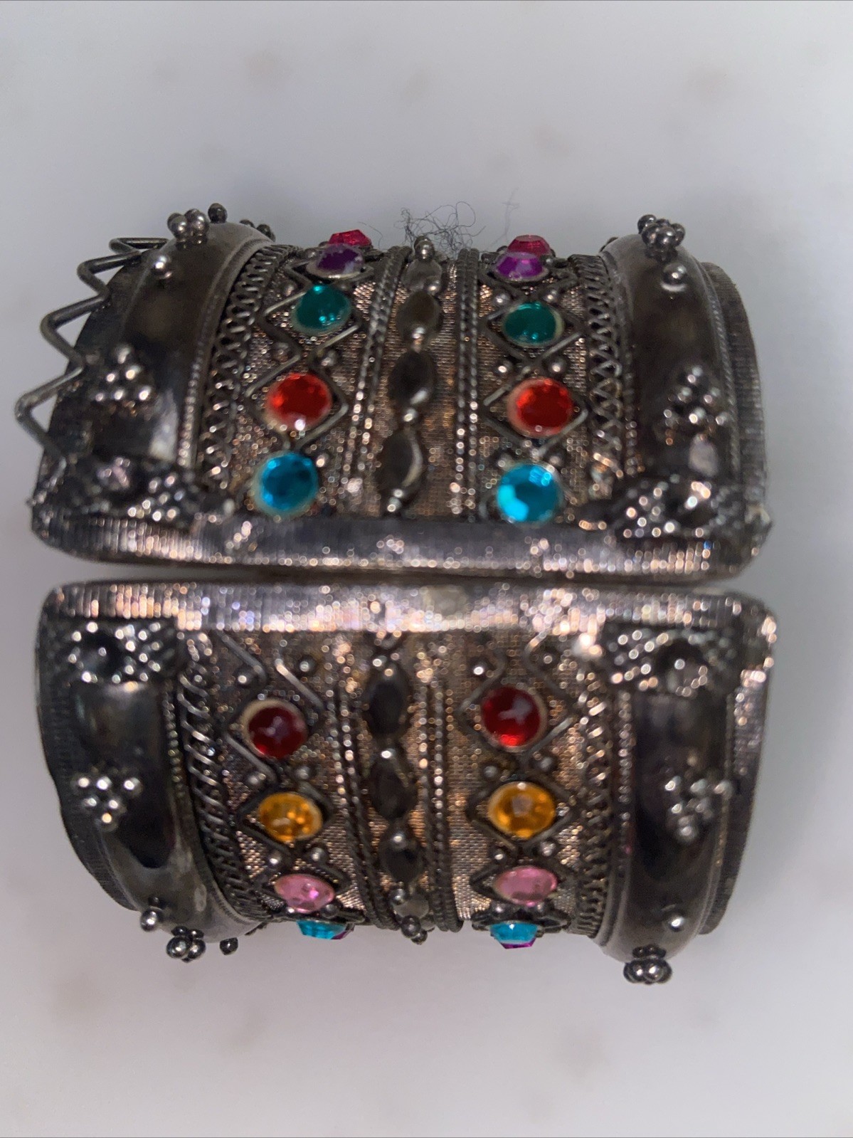 Moroccan 2” Wide Ornate Silver Tone Faux Stones Hinged Belly Dance BRACELET
