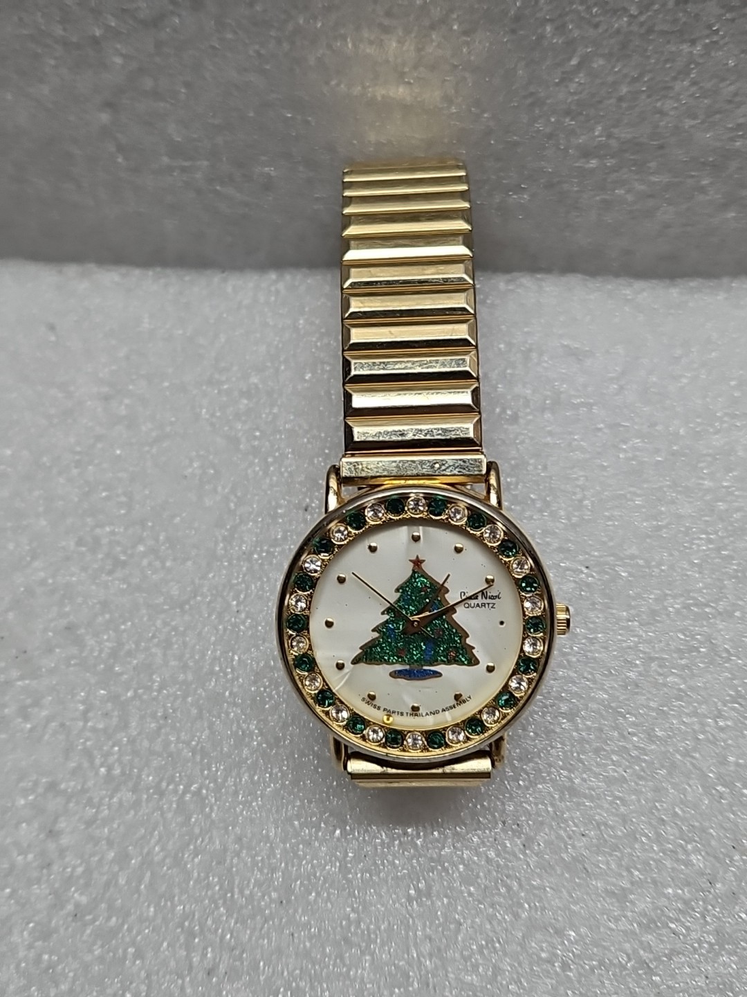 Christmas lot, Pierre Nicol Watch, Broach Collection Reindeer,Trees,Snowman Bear