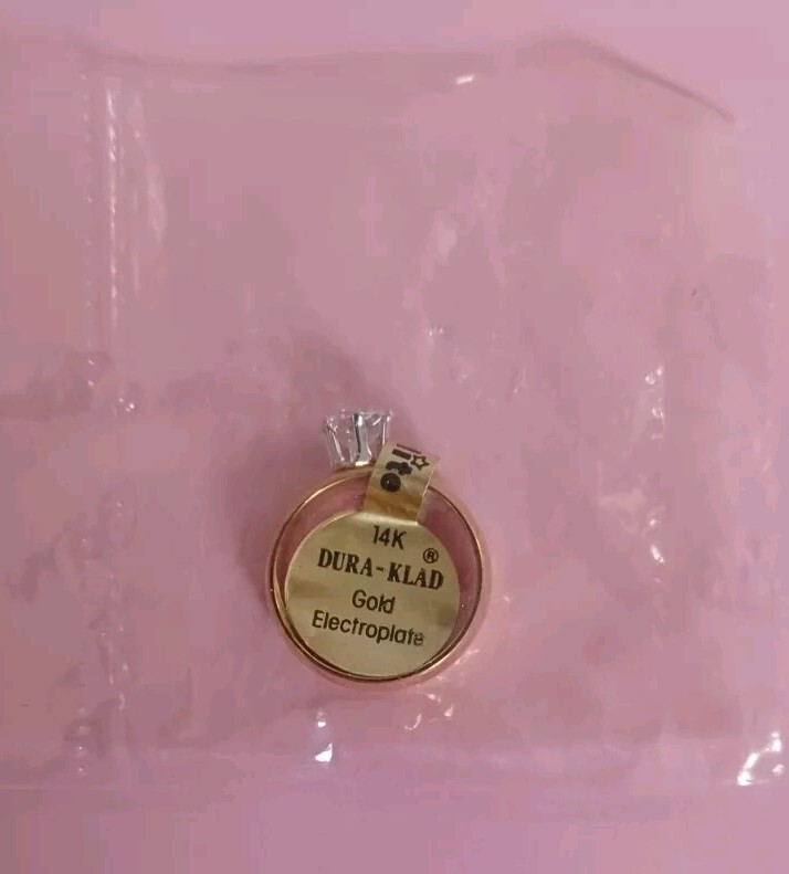 VINTAGE MERLITE NEW/SEALED CZ RING “1902” SIZE 7 14K DURA-KLAD GOLD ELECTROPLATE