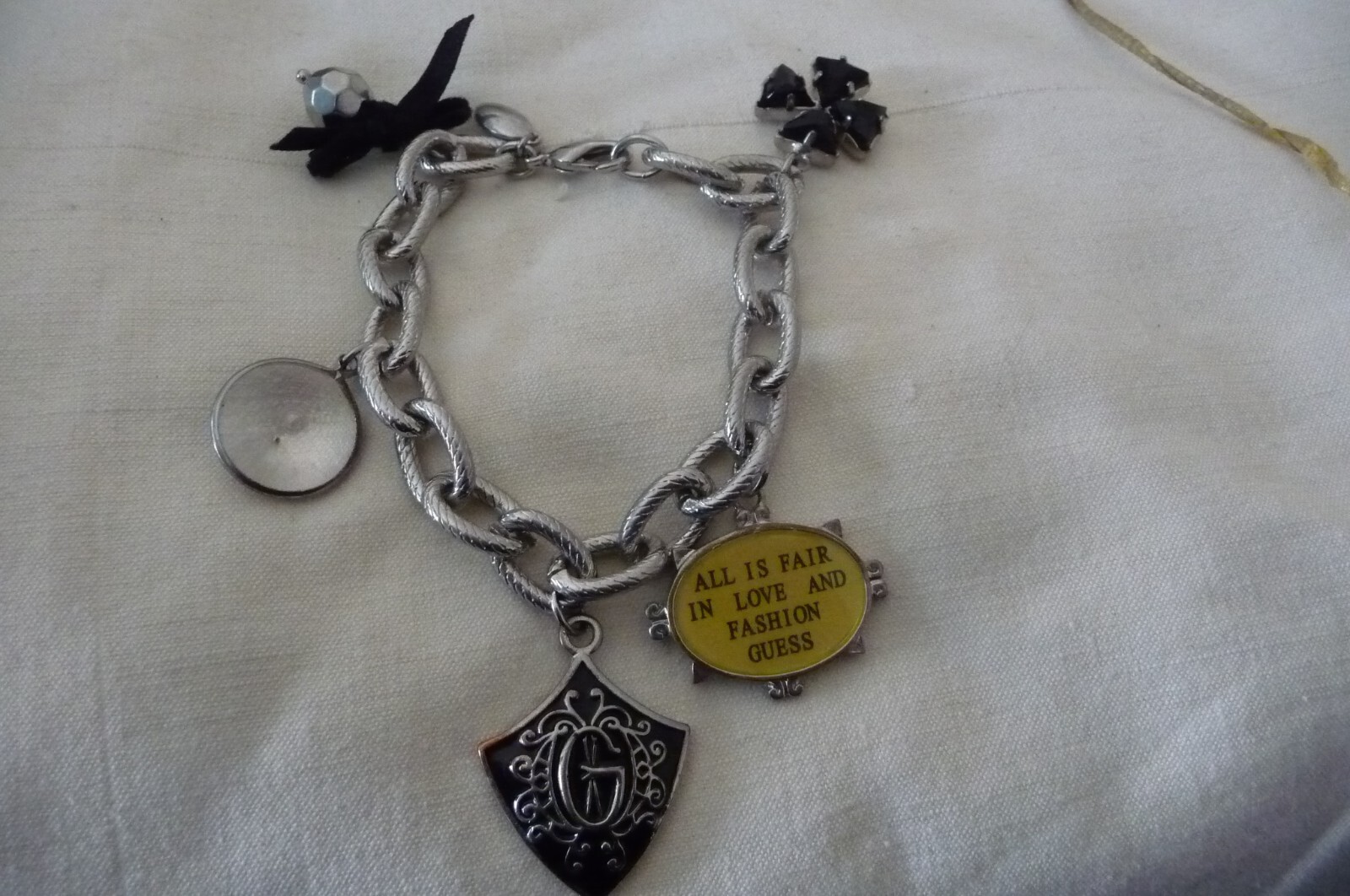 #619A vtg CHARM BRACELET By GWEN SILVER TONE