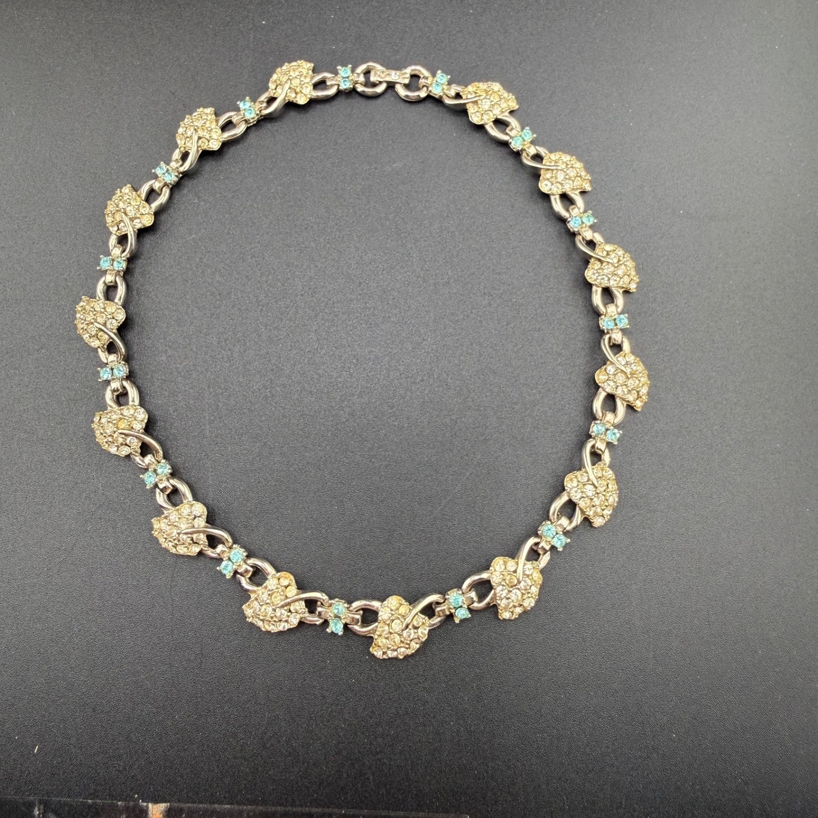 Vintage Rhinestone Necklace Silver Tone Leaf Grapes 15”