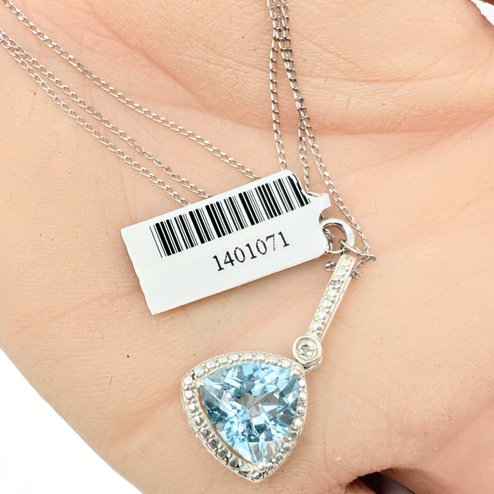 Contemporary Marked STS Sterling Silver Trillion Cut Topaz Necklace