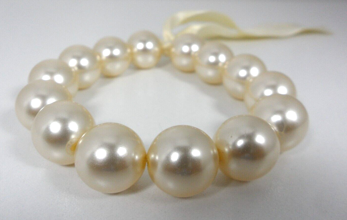 Vtg Beaded Stretch Bracelet Chunky 11 mm Champagne Faux Pearl Granny Cottage 7″