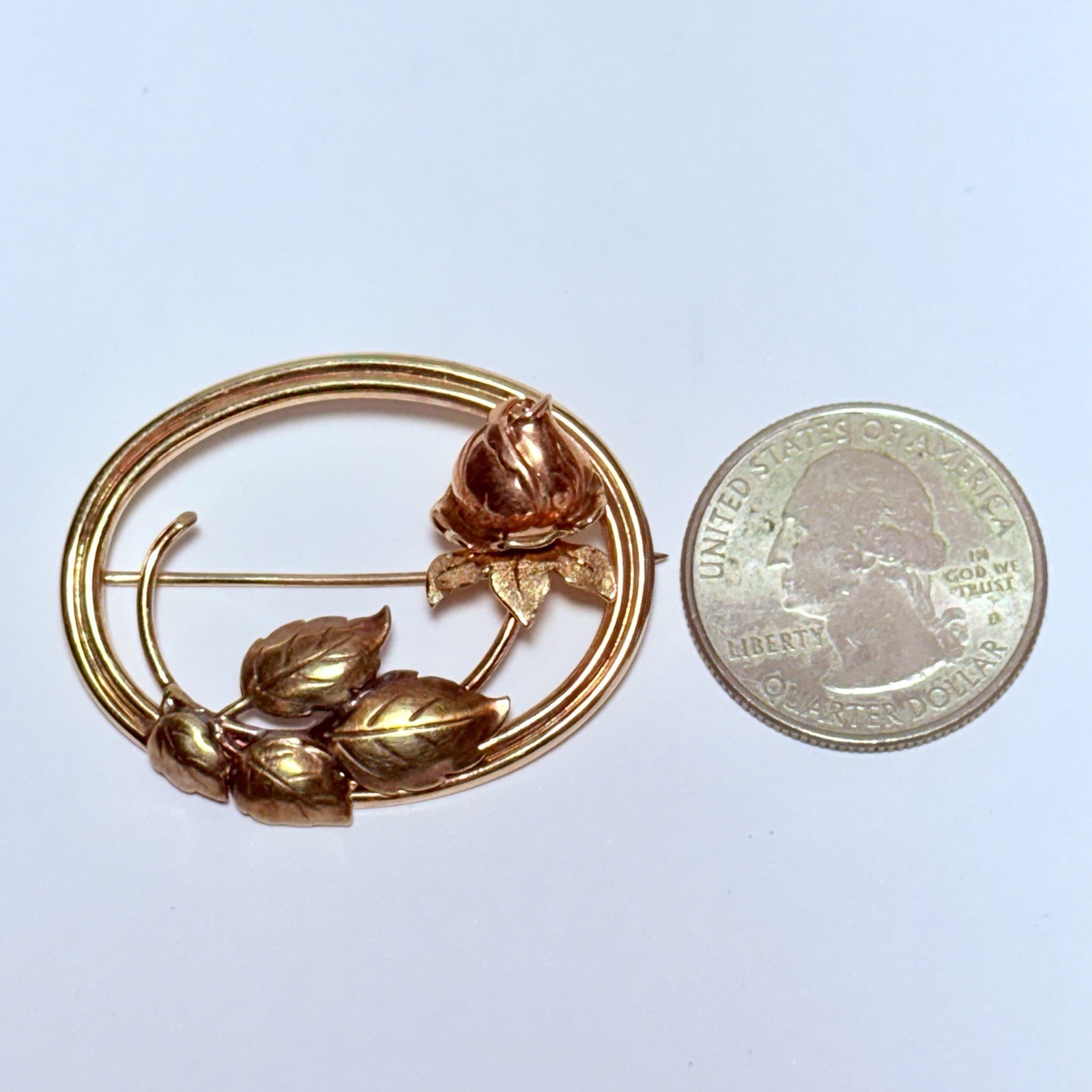 Vintage 14K Two-Tone Gold Rose Flower Leaf 39mm Open Oval Brooch Pin 5.5g