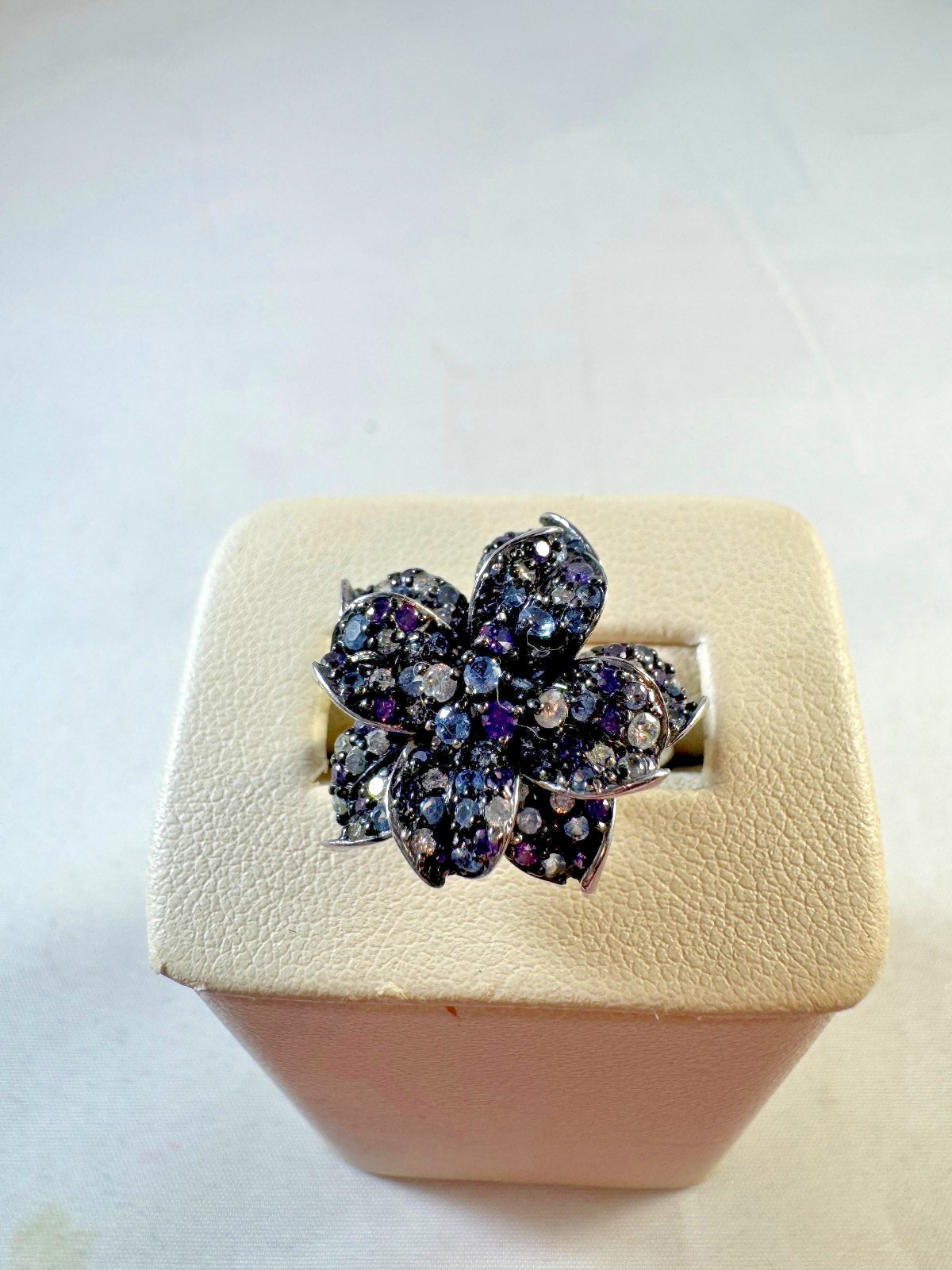 Vintage BGE Blue, Purple and Clear Stone Floral ring, size 6.75