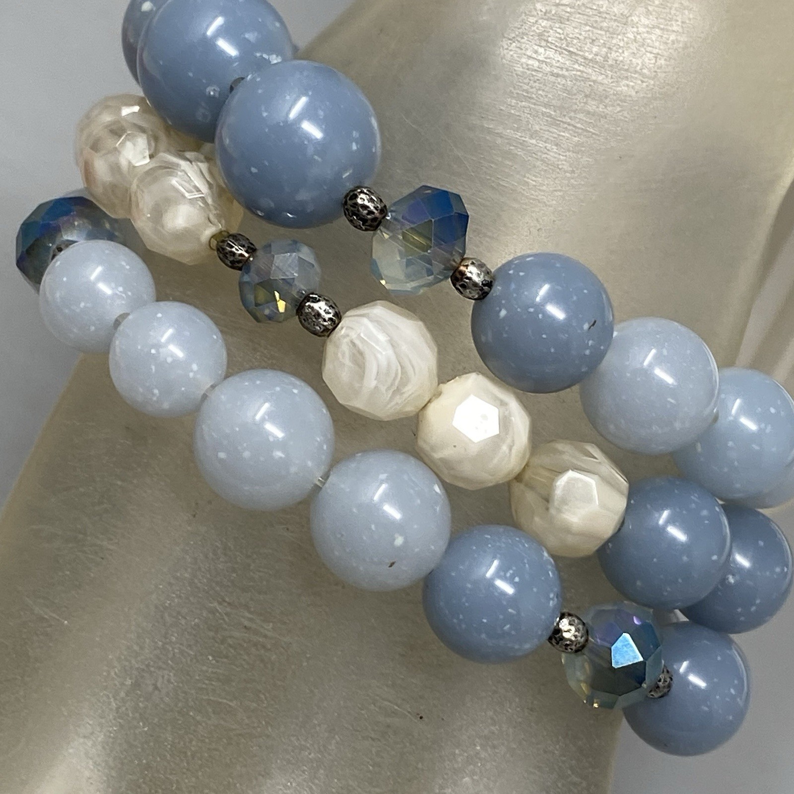 Blue Faux Stone Beaded Bracelets Set of 3 Acrylic Cream Stretch Glass Spacer 7″