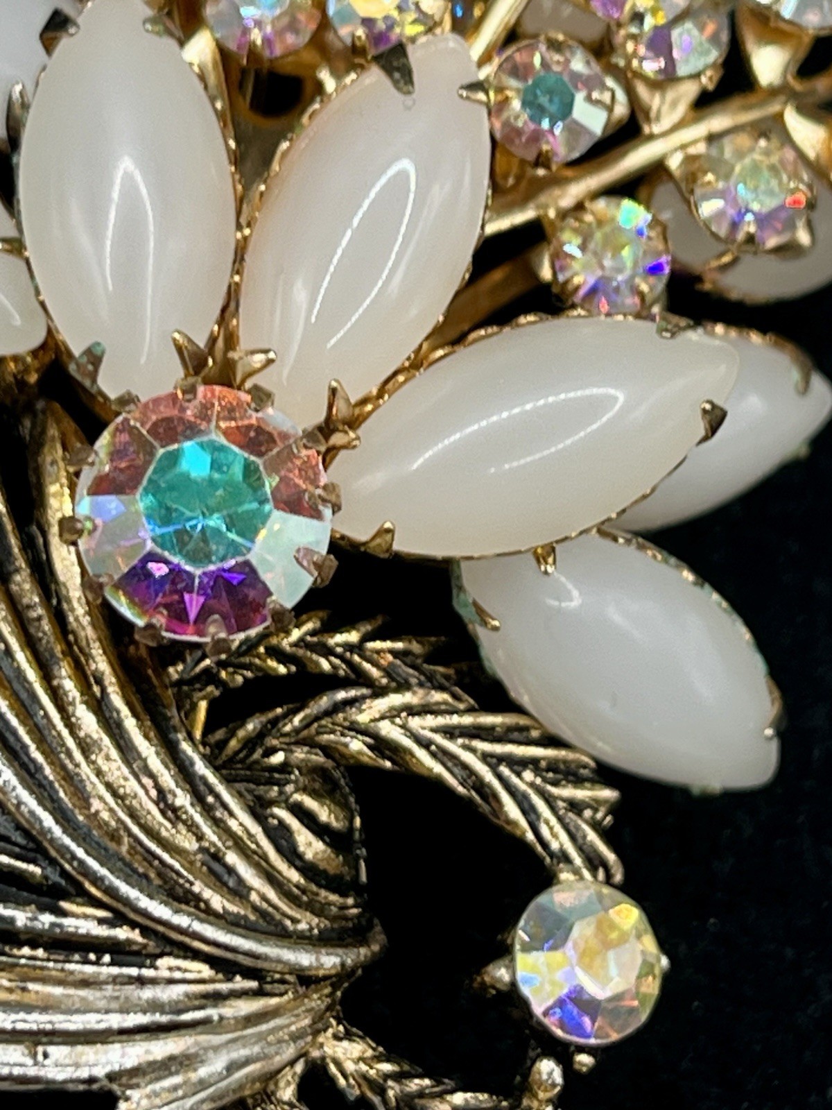 1950’s-60’s Pale Pink Marquise & AB rhinestone floral Spray Bouquet Brooch 2.85”