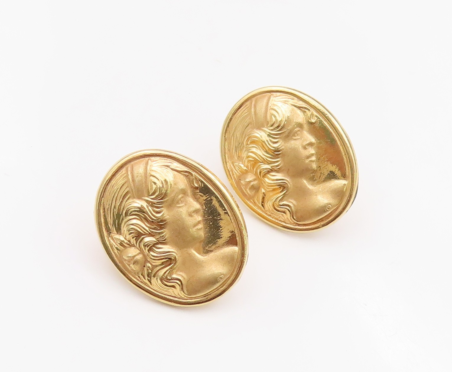 14K GOLD Vintage Earrings Classic Lady Profile Portrait Oval Studs GE357