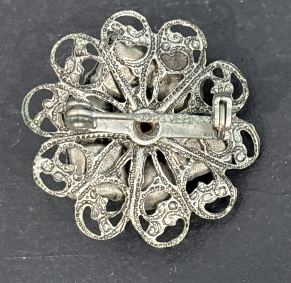 Lot 12 Fashion Jewelry Pins Vintage Now Faux Pearls Shell Leaf Leaves Flowers