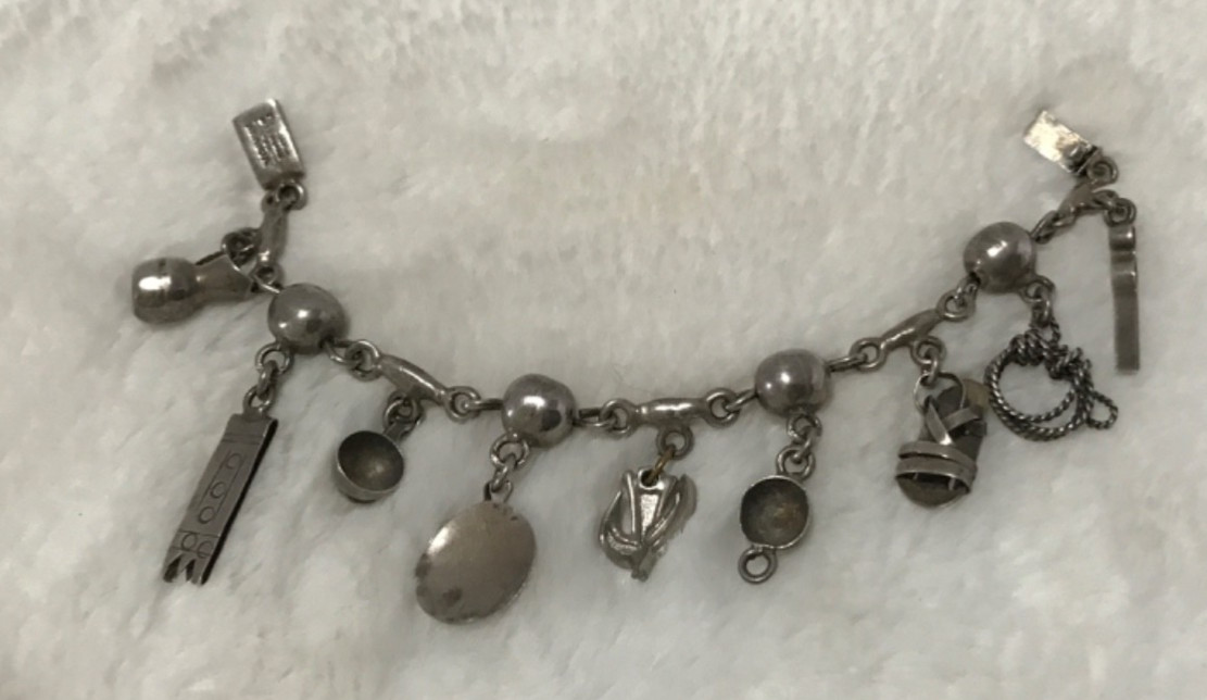 Vintage Handmade Mexican Sterling Silver 925 Charm Bracelet 9 Charms