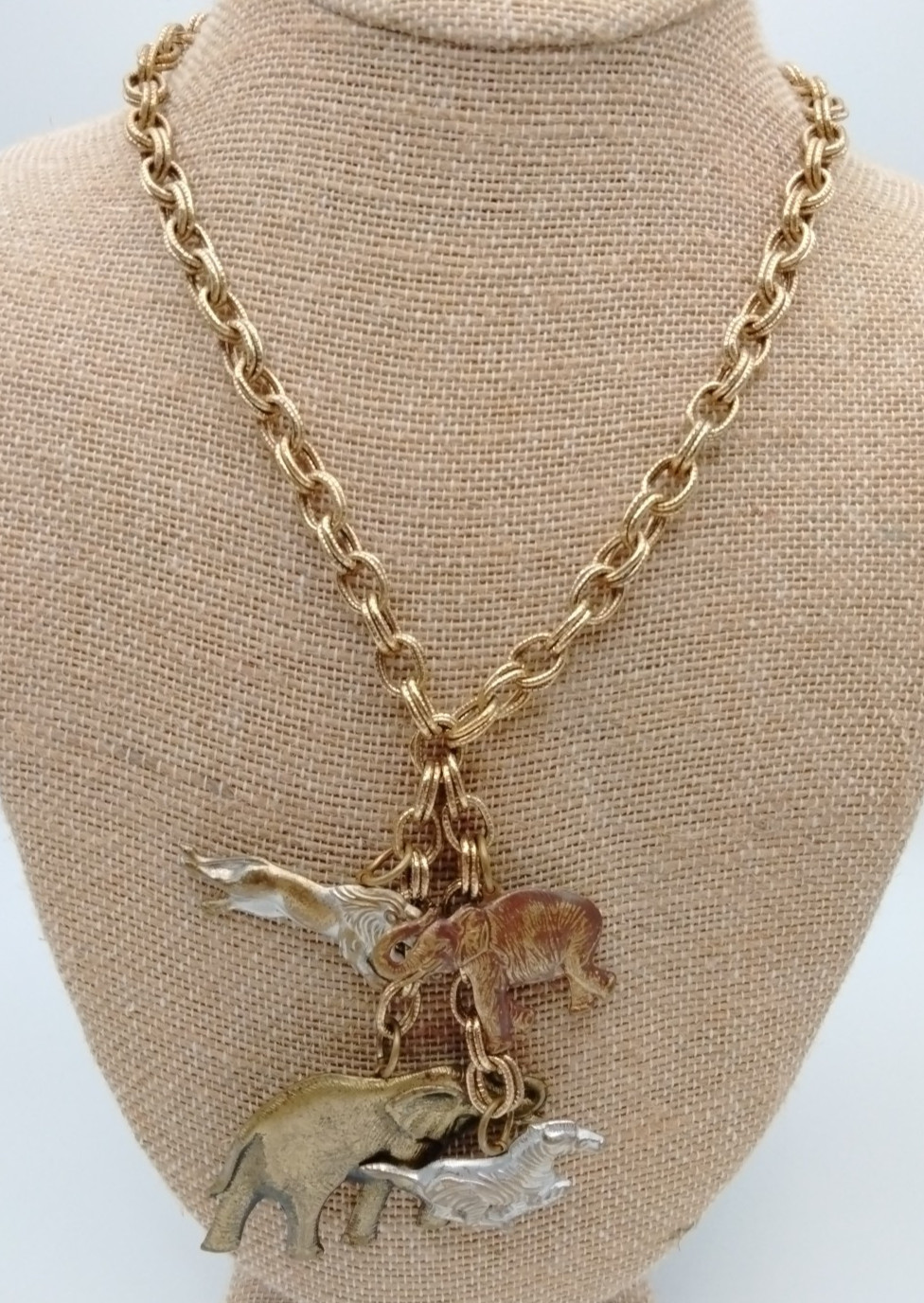 Vintage Gold Tone Safari Animal Charm Necklace Elephant Zebra Lion 18″ Statement
