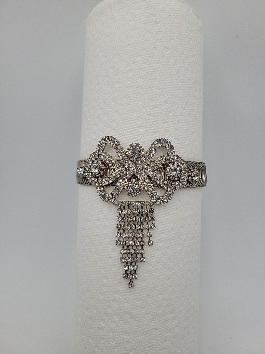 Vintage Rhinestone Cuff Dangle Bracelet, Stretch Band