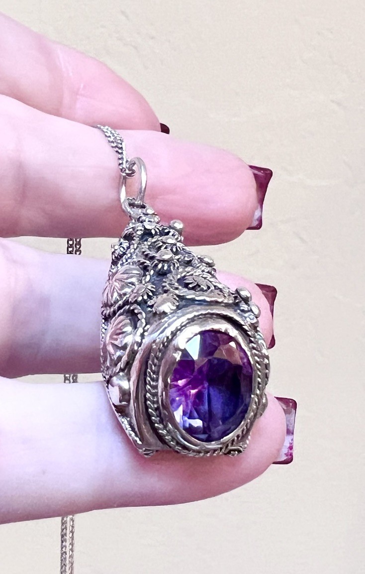 LOVELY Antique/Vintage Ornate Sterling Silver Cannetille Amethyst Necklace
