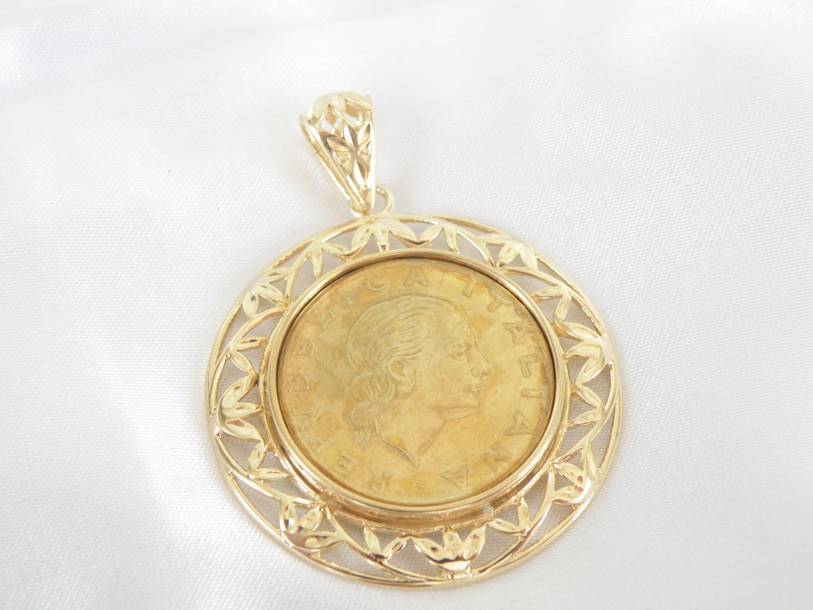 Large Itaor Italy Sterling Silver 925 Gold Vermeil Lire Italian Coin Pendant