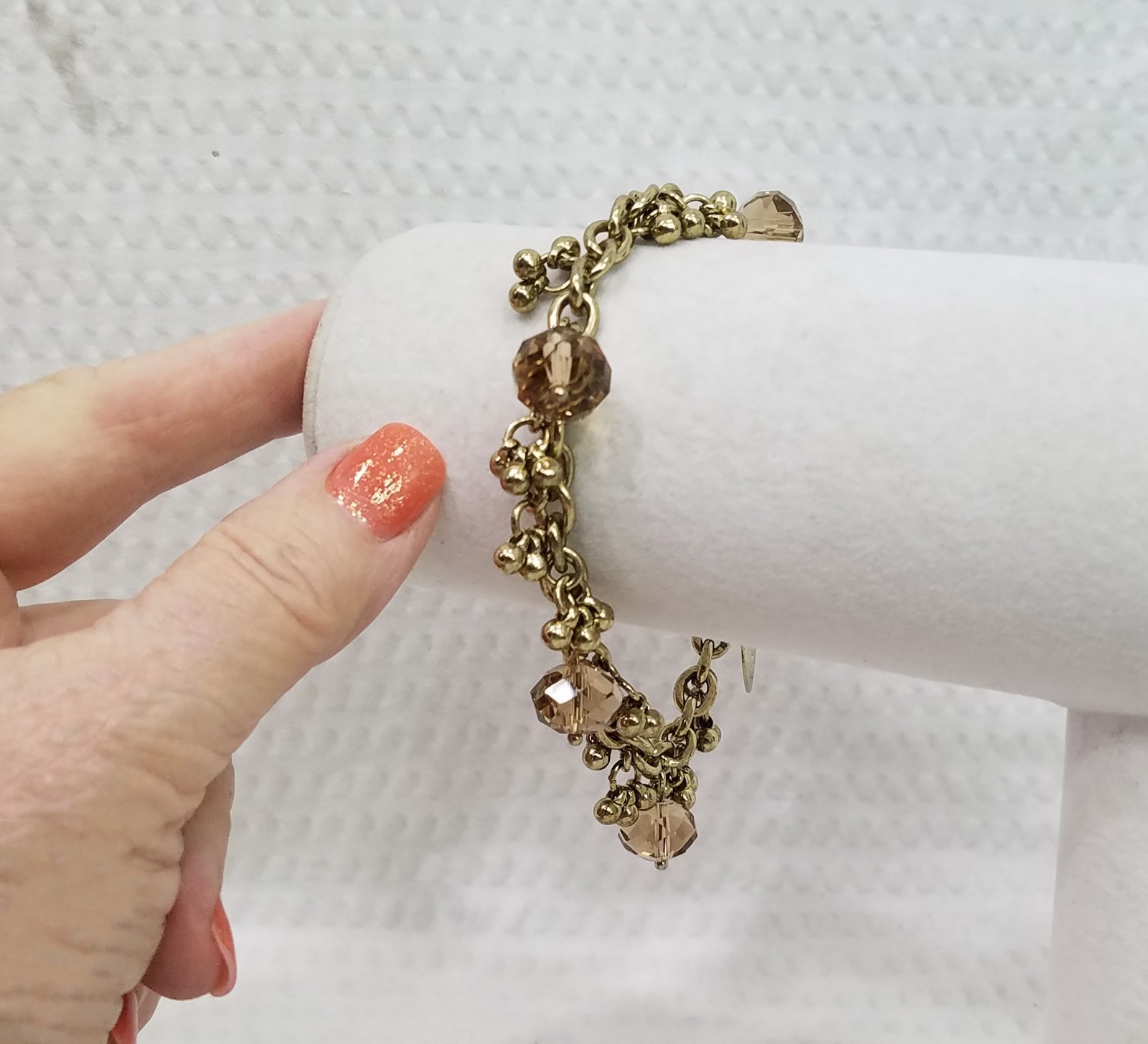 VTG Signed Coldwater Creek Taupe Crystal Bead And Gold Tone Charm Style Bracelet