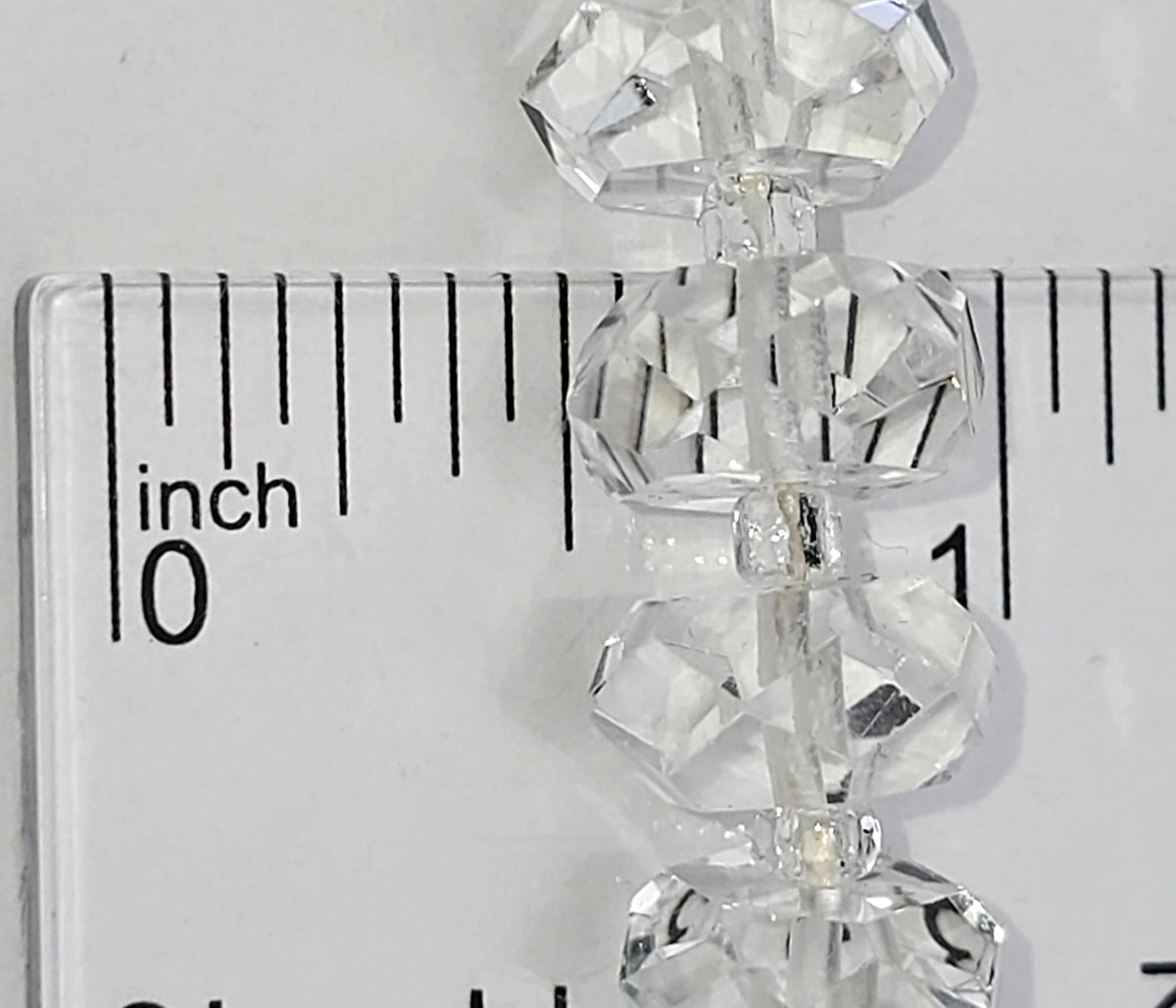 Vintage Hand Cut Faceted Quartz Rock Crystal Graduated Bead 7.25″ Bracelet