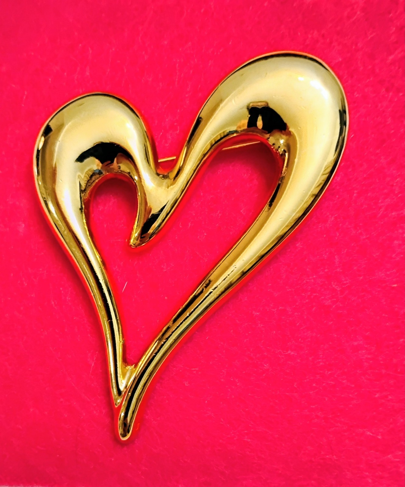 Vintage Gold Tone Puff Heart Pin Brooch 3″ by 2.5″
