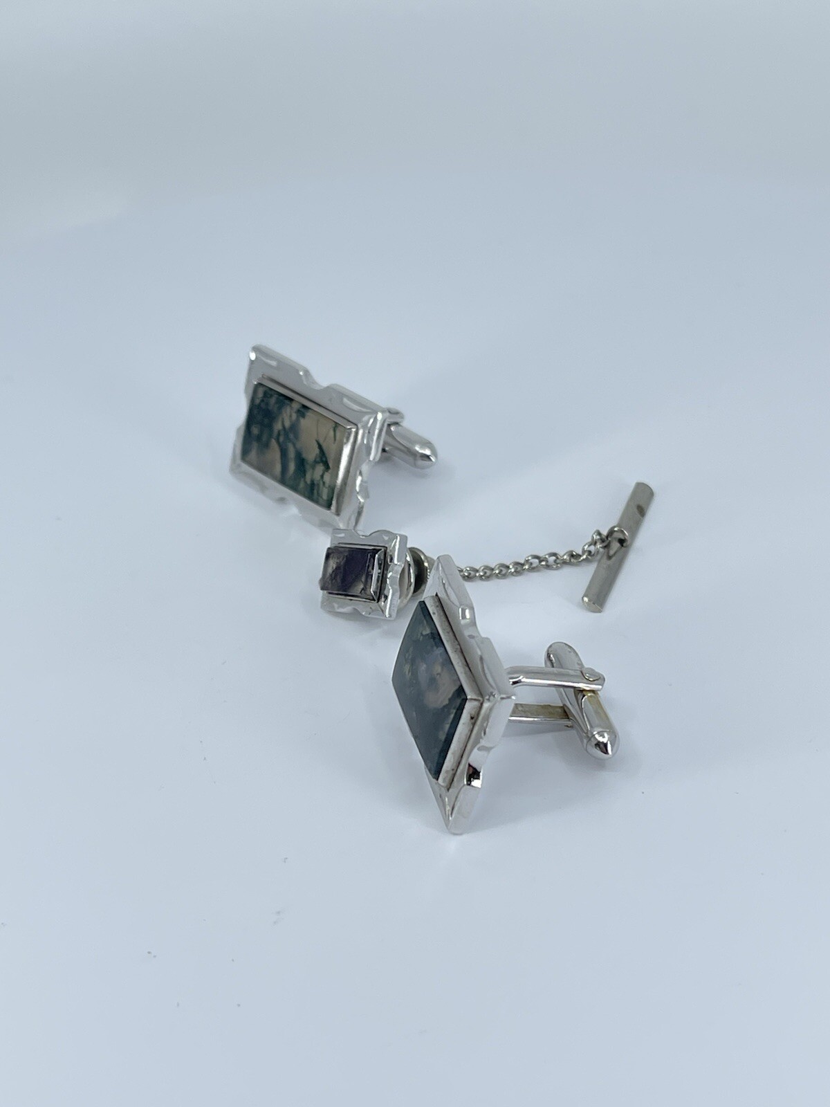 Swank Cufflink and Tie Tack set Jadeite rectangle silver tone 3/4″
