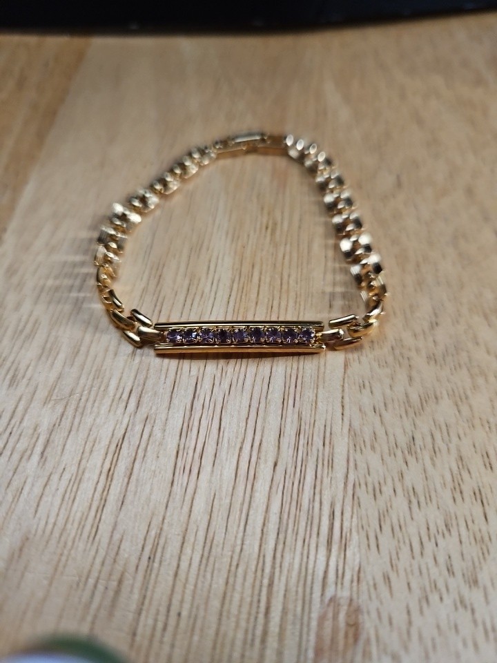 VTG AVON Faux Amethyst Tennis Bracelet Small