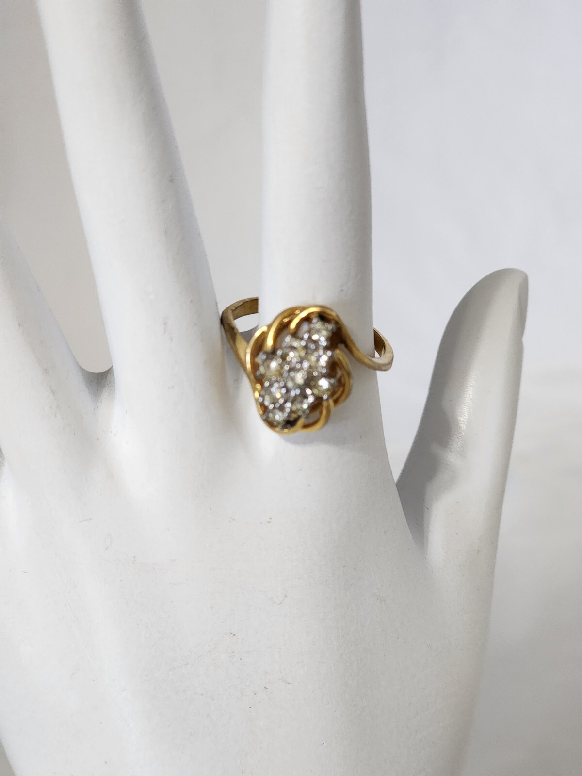Vintage Crystal Rhinestones Floral Cluster Ring 14kt Ge Gold Ring Size 7.5