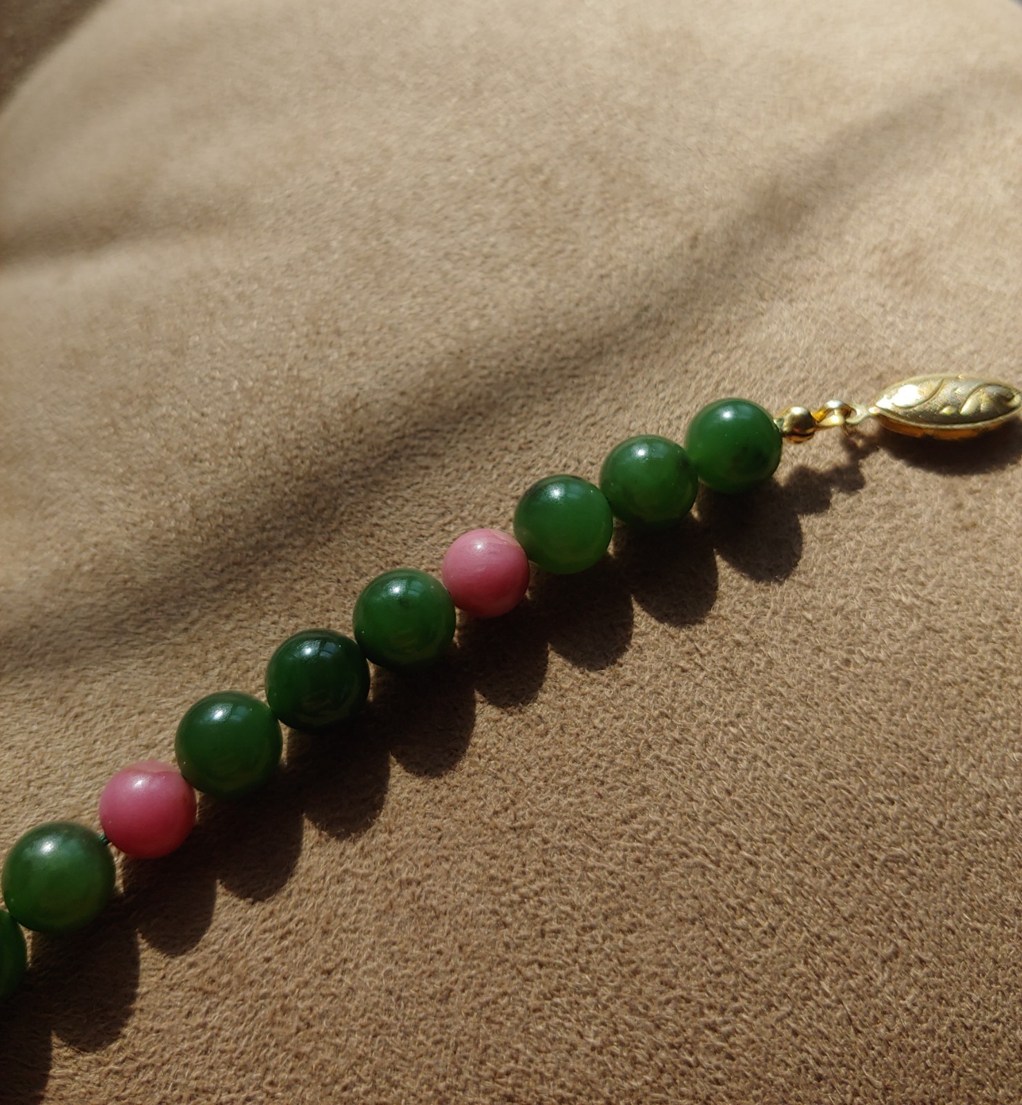 Natural Type A Jadeite & Pink Zoisite Bracelet (Mid-Century Export)