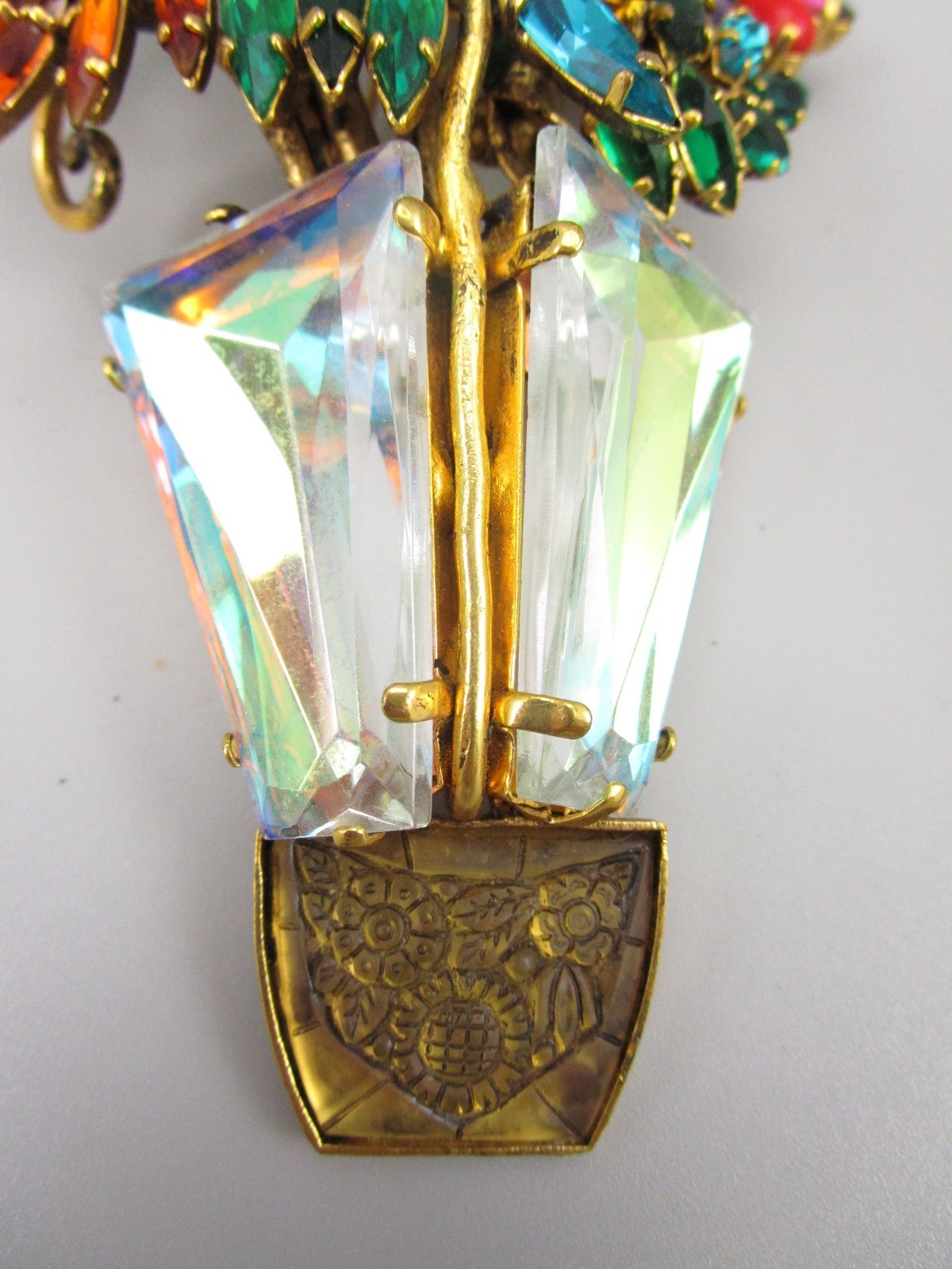 RARE HANNA BERNHARD FRANCE OVERSIZED 6″ FLOWER BOUQUET BROOCH PIN