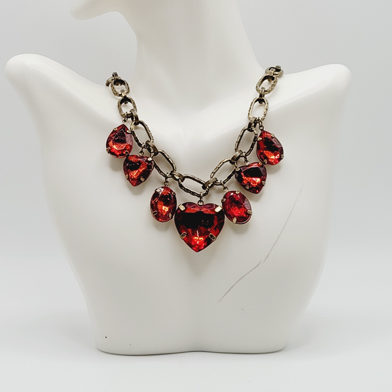 Red Acrylic Gem Statement Red Heart Brass Tone Large Link Vintage Necklace 17 In