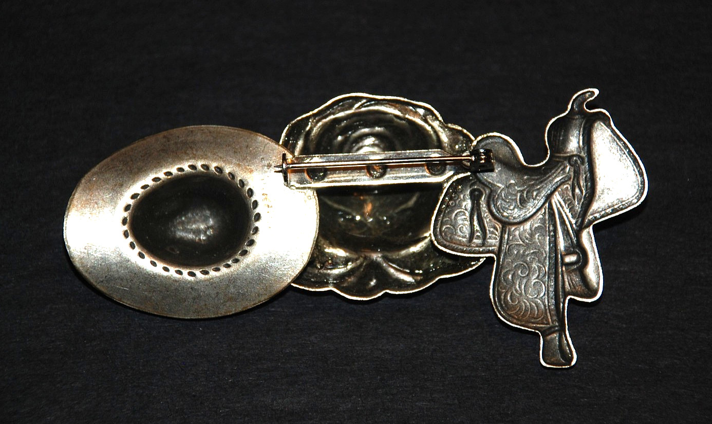 Saddle Rose Cowgirl Hat Western Brooch Pin Metal Silver Tone 1980’s Jewelry