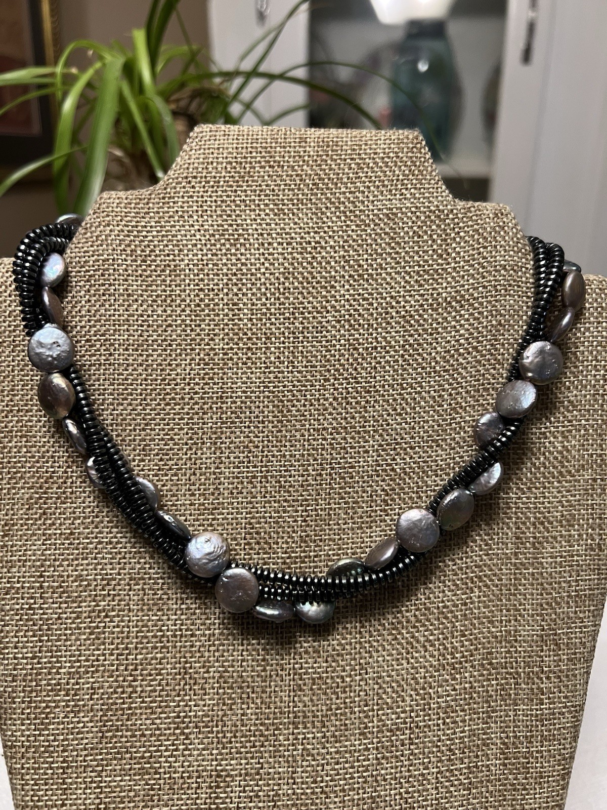 VINTAGE ESTATE STERLING 925 3 STRAND GENUINE COIN PEARL HEMATITE NECKLACE 17-18