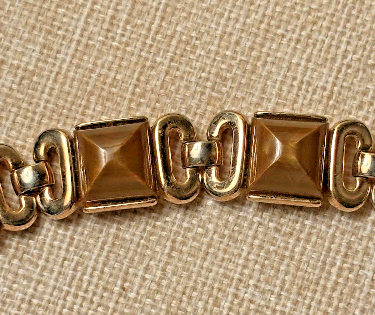 Vintage Trifari Crown Link Bracelet Gold Tone With Brown Bronze