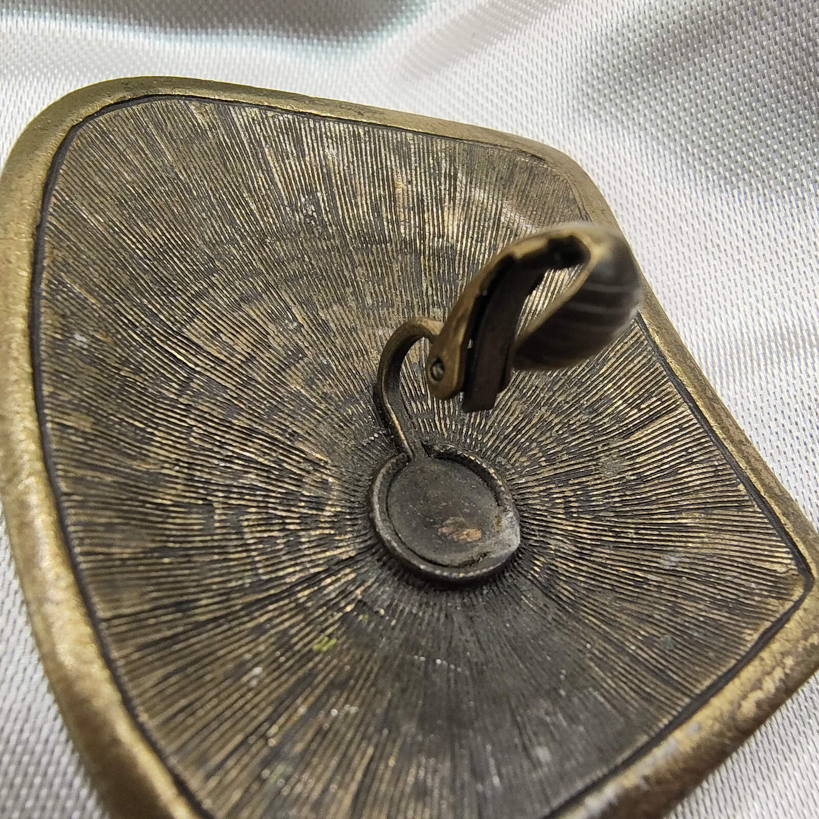 VTG Brutalist Earrings Clip On Brass Plated Unpolished Stone Ornamented Border