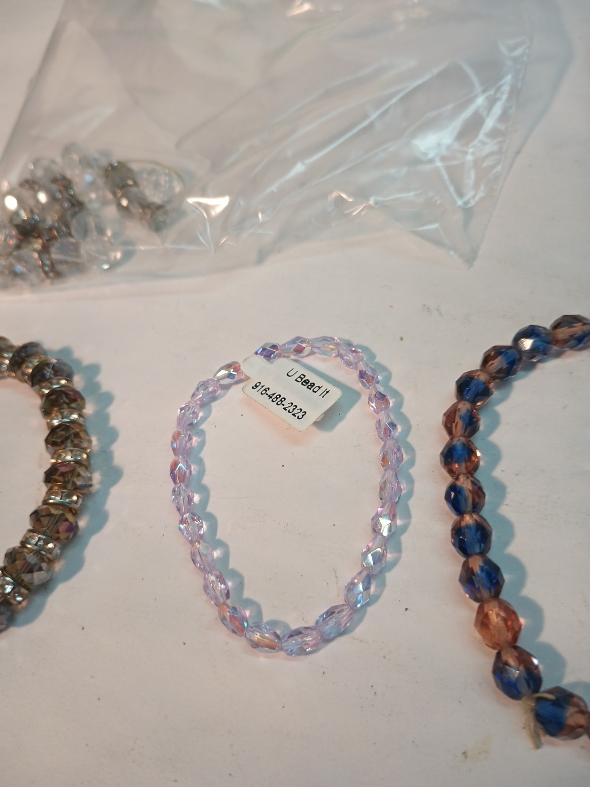 (1) Pre-owned Vintage Amazing 22 Costume Jewelry Pieces Not Sure If Some Might